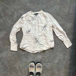 White House Black Market Floral Blouse White Sz 8
